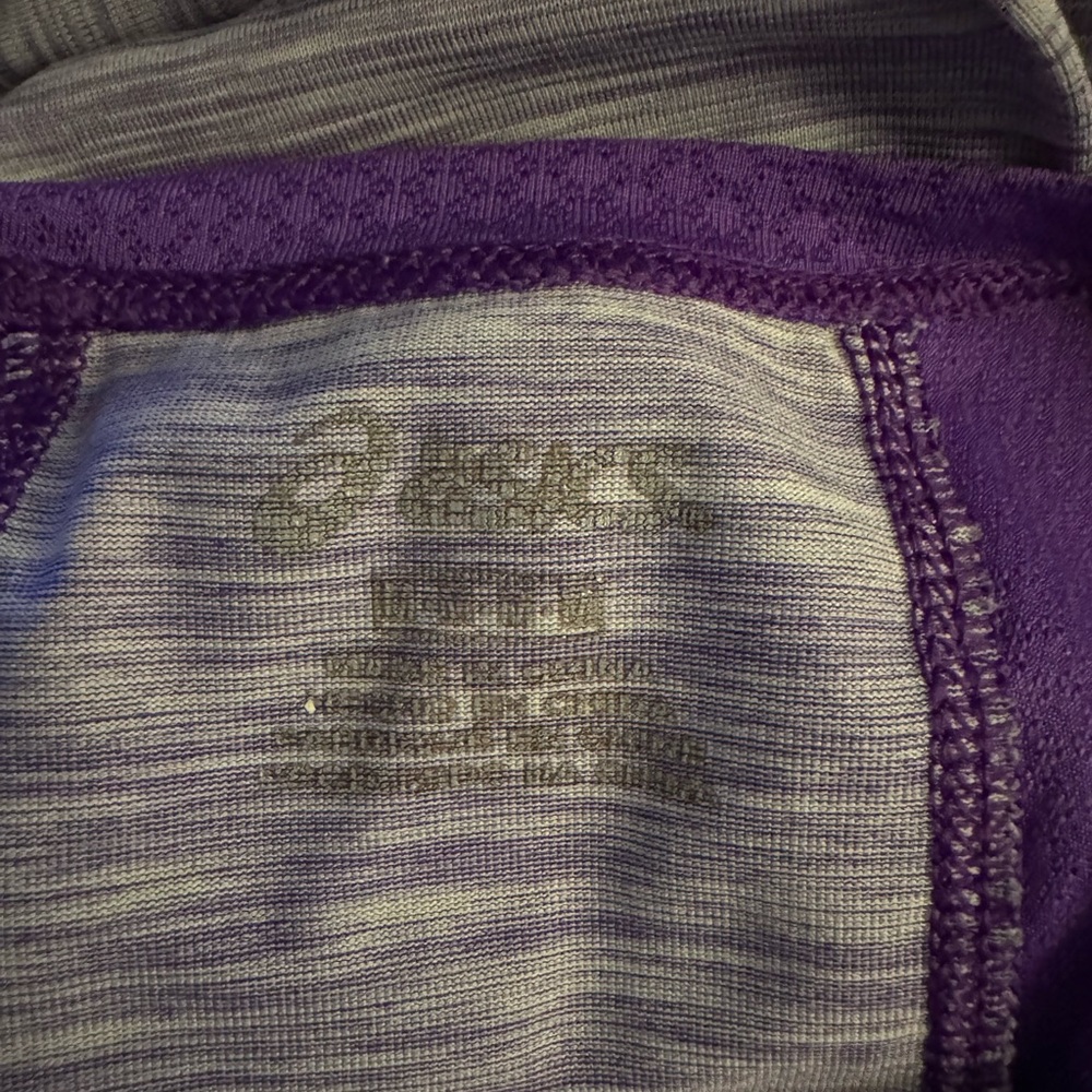 ASICS Top - Picture 5 of 6